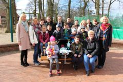 Internat.-Eltern-Kind-Gruppe