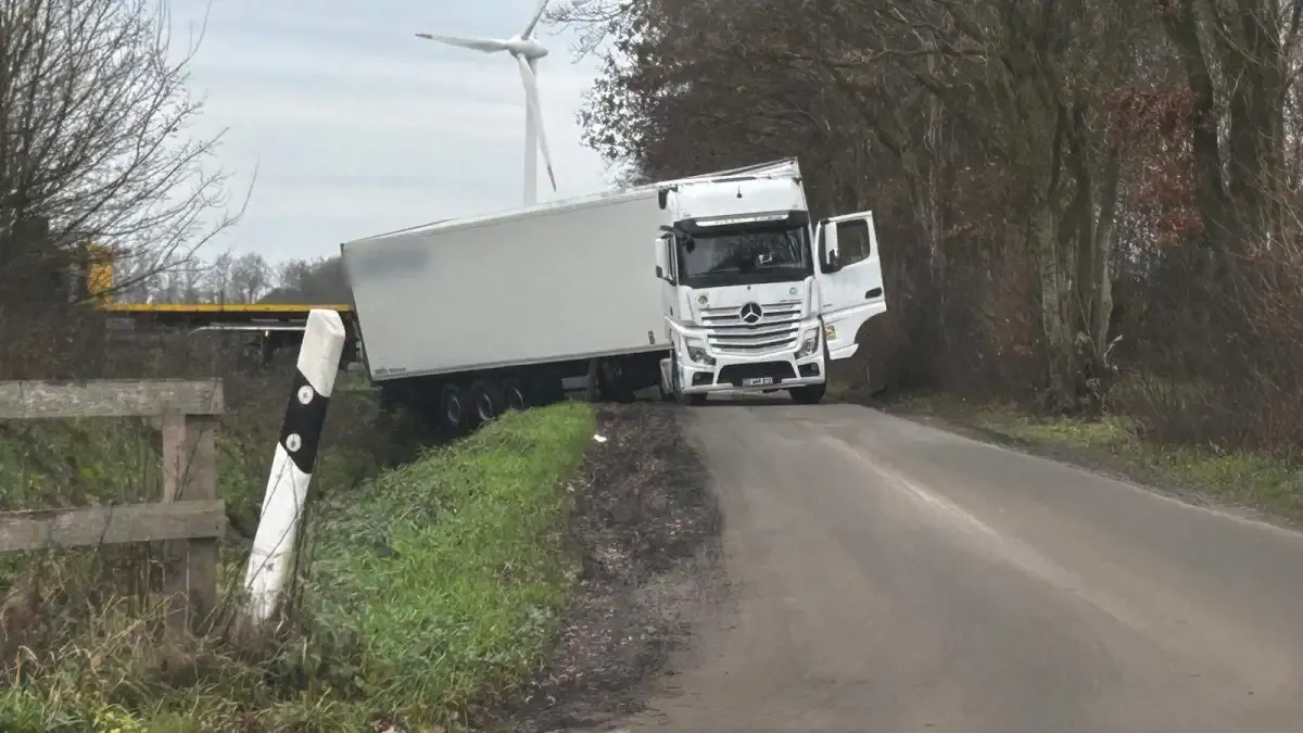 Wieder Lkw in Gehlenberg liegen geblieben – Verkehrschaos könnte aber bald enden / Quelle:NWZ-Online